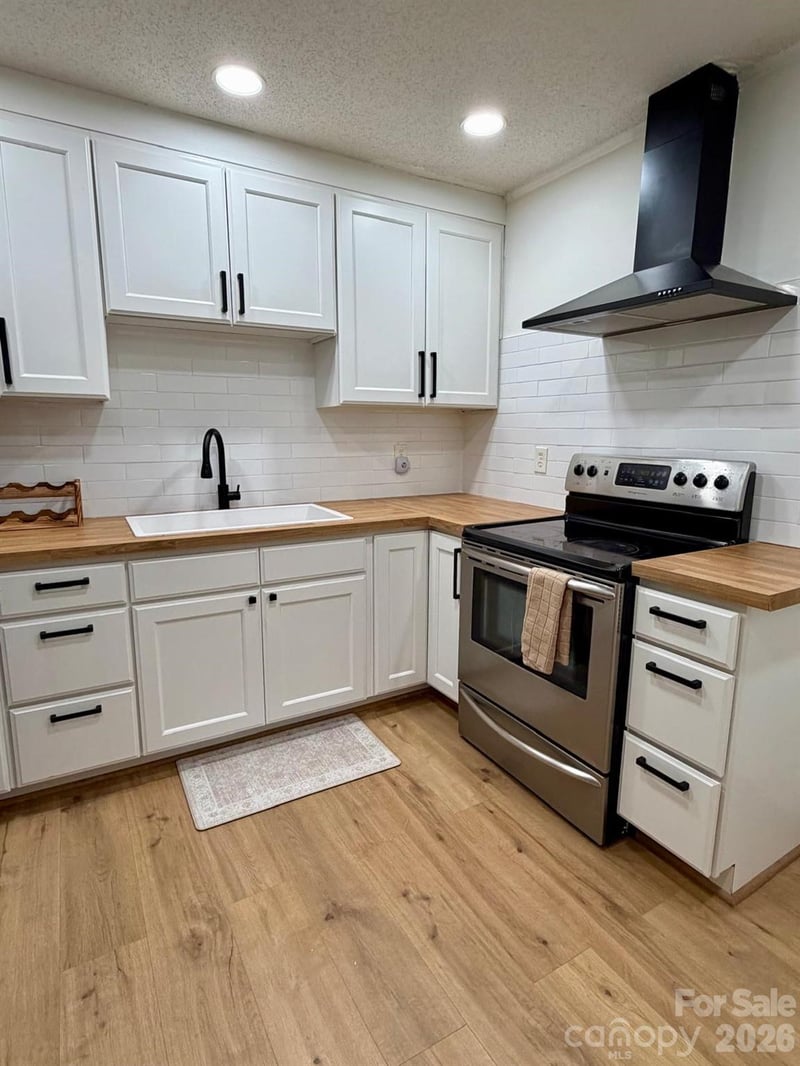 2180 Lynwood Dr, Lancaster, SC 29720