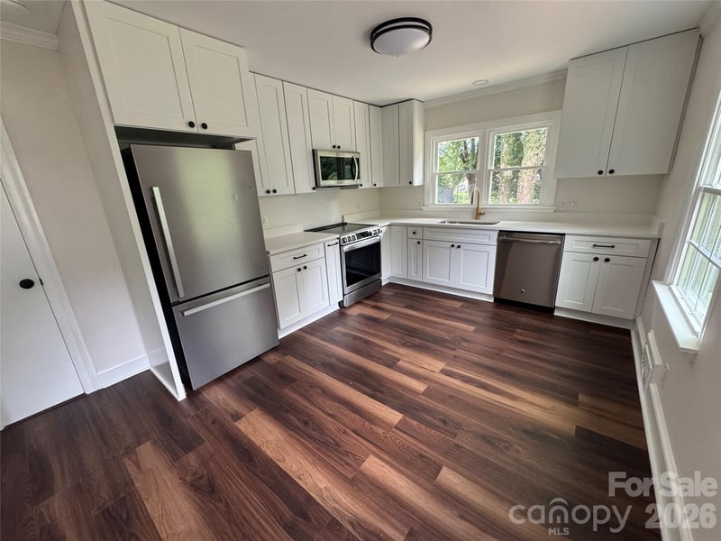413 Elizabeth St, Gastonia, NC 28054