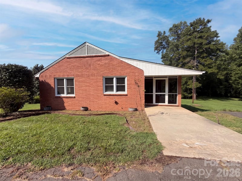 5630 S New Hope Rd, Belmont, NC 28012
