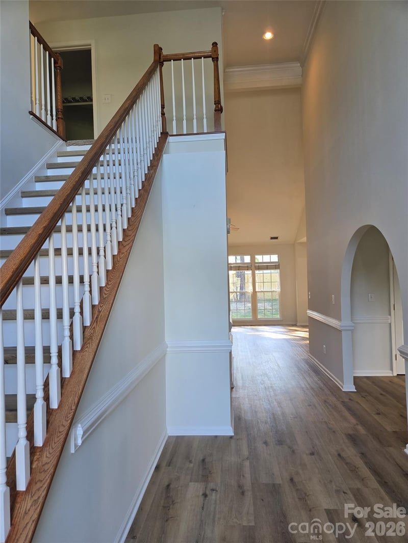 8800 Cavonnier Ln, Charlotte, NC 28216