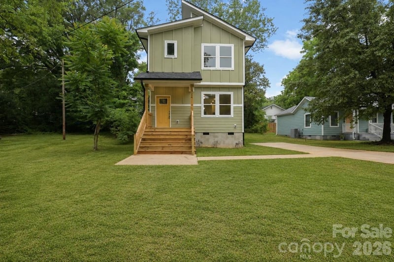 1324 Old Charlotte Rd, Statesville, NC 28677