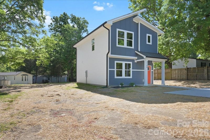 2108 Moose Rd, Kannapolis, NC 28083