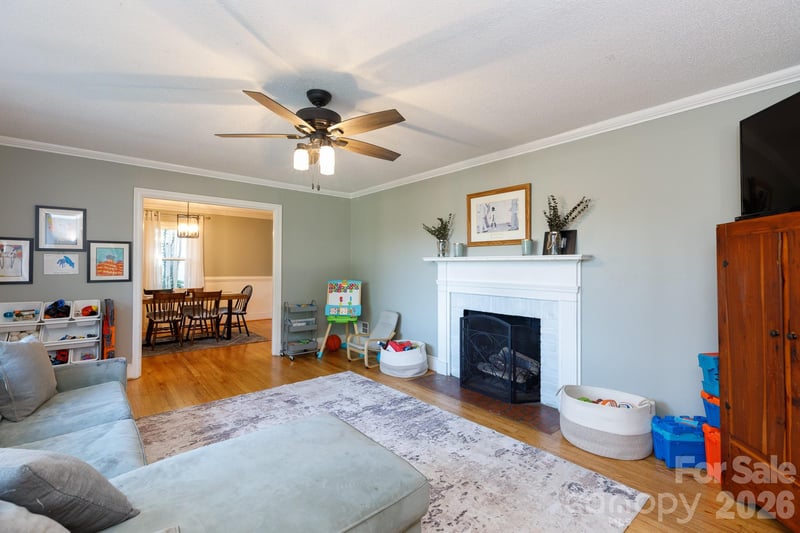 1131 Richmond Dr, Rock Hill, SC 29732
