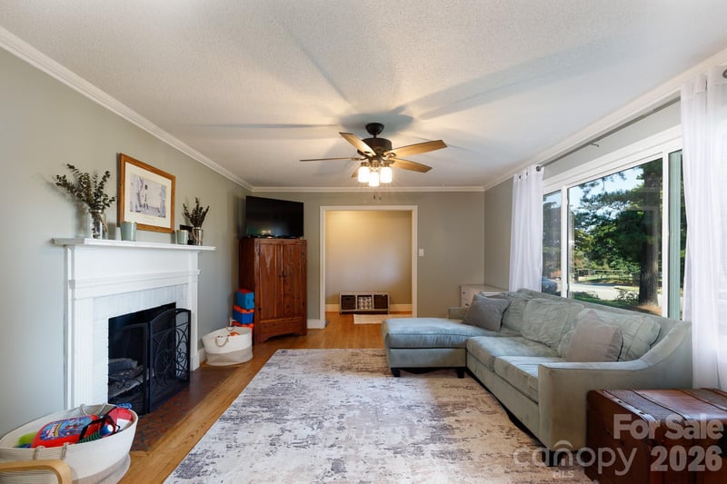 1131 Richmond Dr, Rock Hill, SC 29732