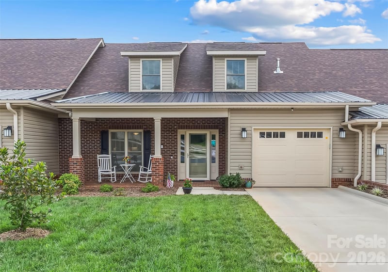 962 Trial Pl, Newton, NC 28658