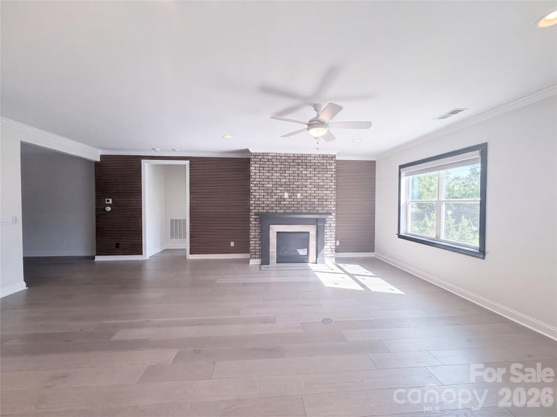 5989 Pier Dr, Denver, NC 28037
