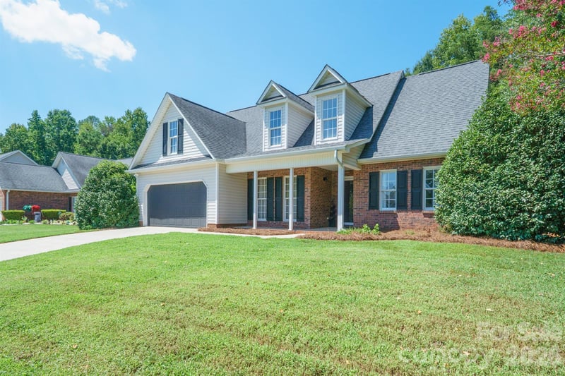 3618 Easthampton Dr, Gastonia, NC 28056