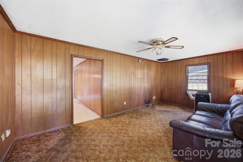 150 Mcshag Dr, Kannapolis, NC 28081