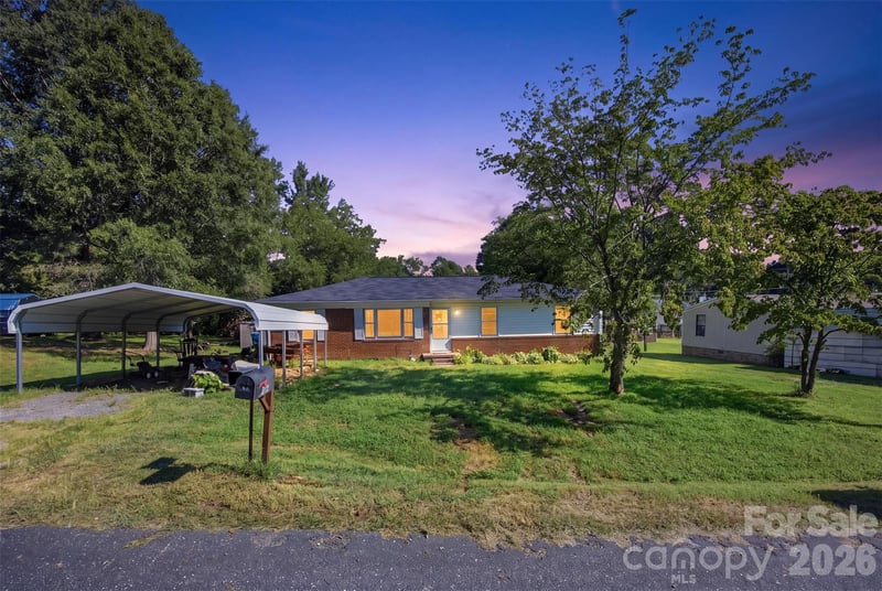 150 Mcshag Dr, Kannapolis, NC 28081
