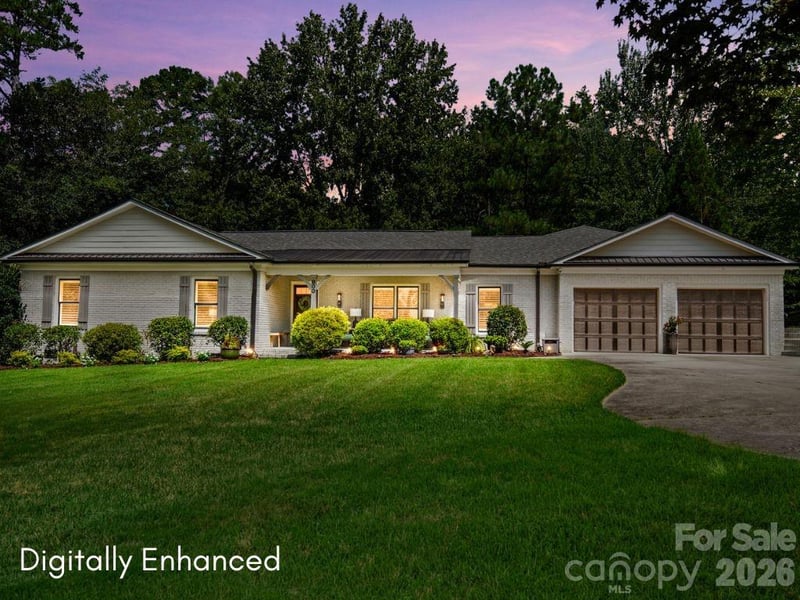 800 Jefferson Dr, Charlotte, NC 28270