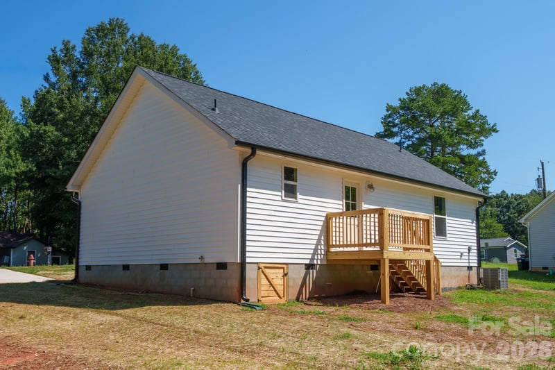 409 Queens Rd, Gastonia, NC 28052