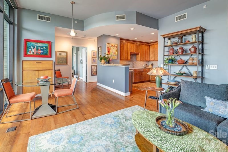 60 N Market St #702, Asheville, NC 28801