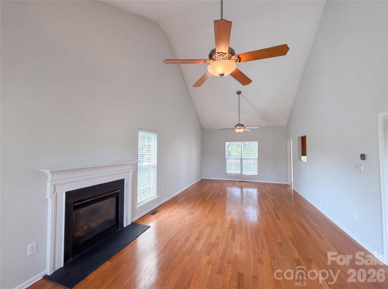 209 Silver Birch Ln, Mount Holly, NC 28120