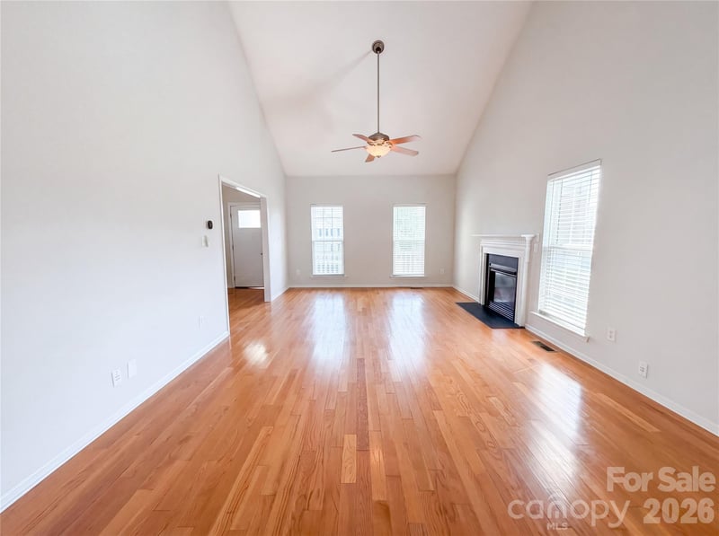 209 Silver Birch Ln, Mount Holly, NC 28120