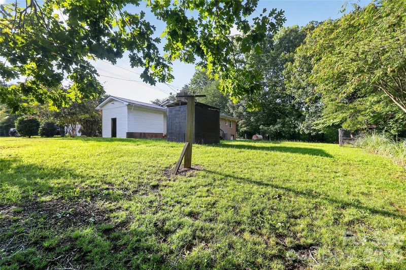3606 Jefferson St, Sherrills Ford, NC 28673