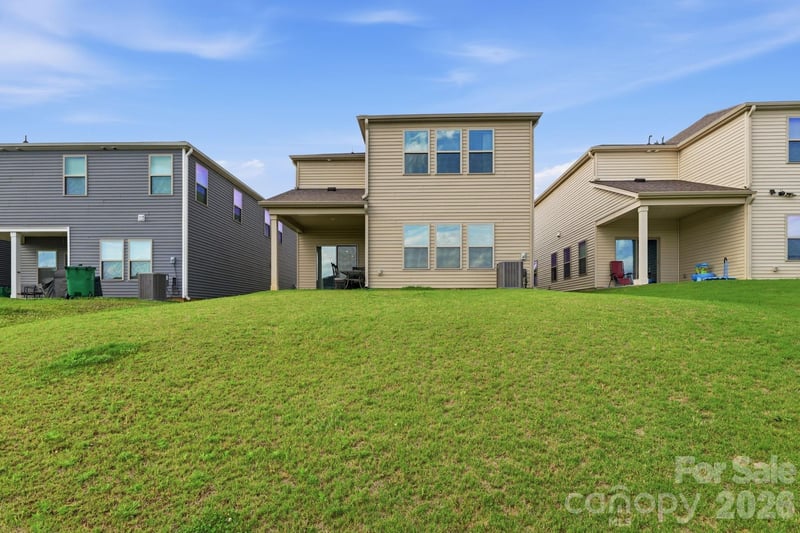 5012 Shadbush Rd, Charlotte, NC 28215