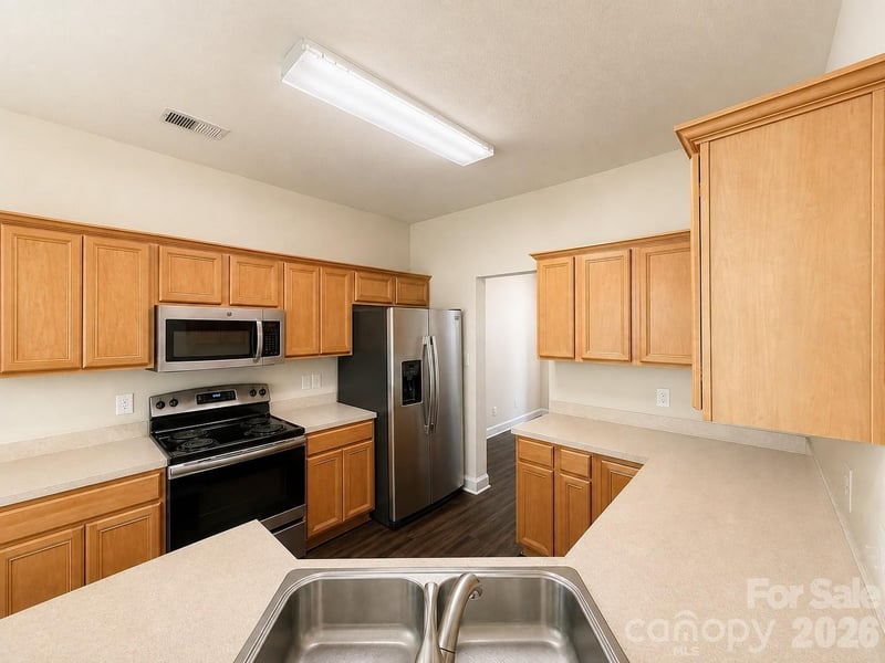1745 Wilburn Park Ln NW, Charlotte, NC 28269