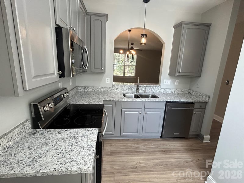 1917 Bellflower Dr, Fort Mill, SC 29715