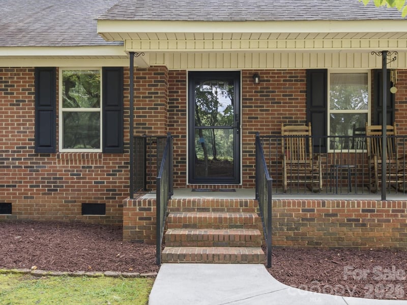 155 S Grandview Rd, Clover, SC 29710