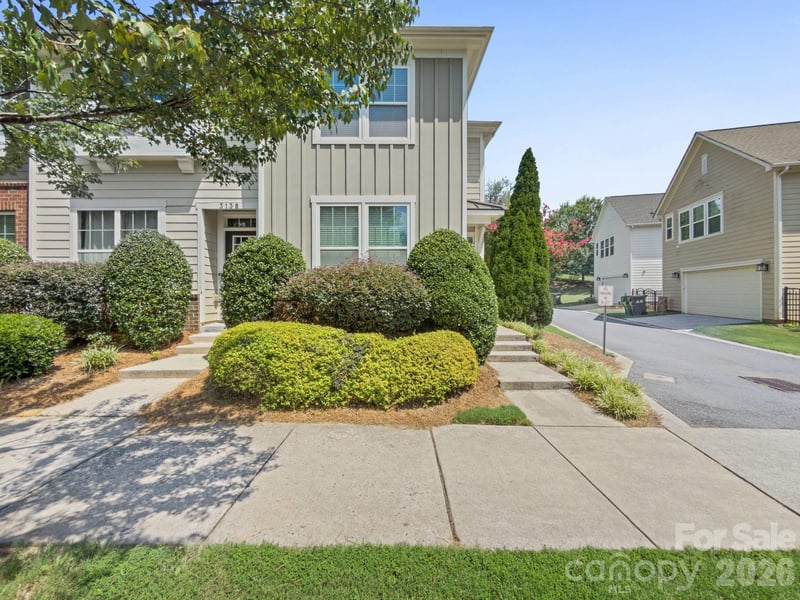 3134 Bending Birch Pl, Charlotte, NC 28206