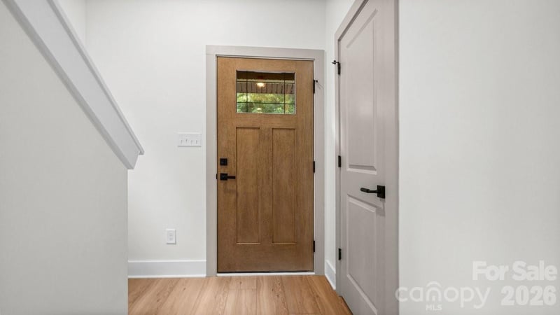 517 Homestead Dr, Gastonia, NC 28056