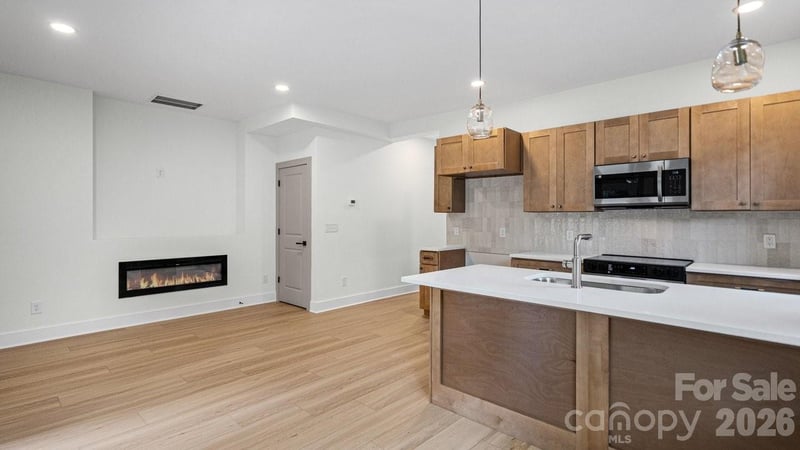 519 Homestead Dr, Gastonia, NC 28056