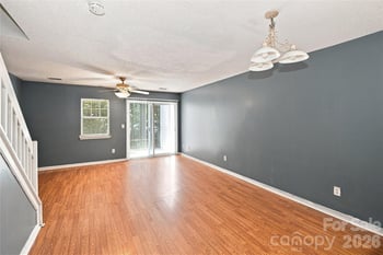 10728 Holly Ridge Blvd, Charlotte, NC 28216