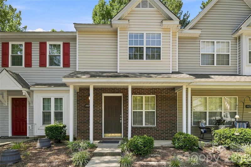 10728 Holly Ridge Blvd, Charlotte, NC 28216