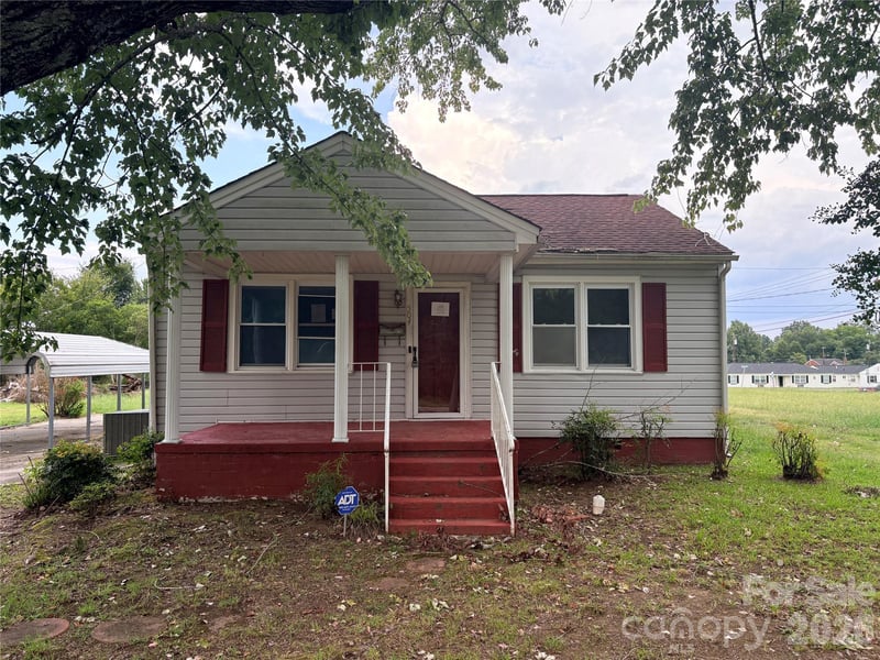 504 Brendale Dr, Chester, SC 29706