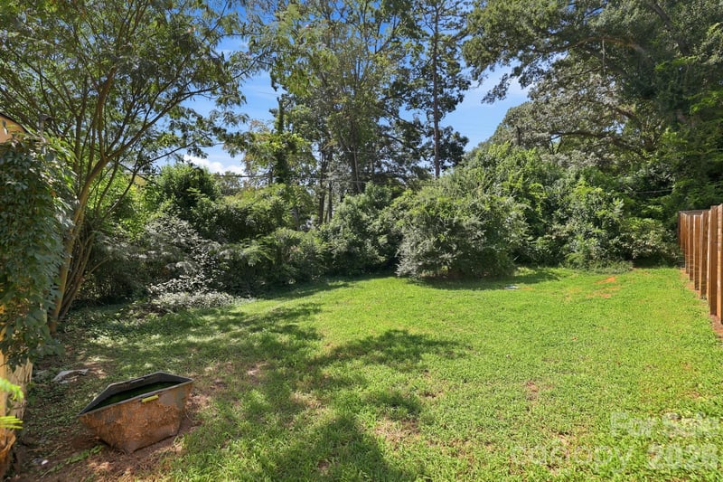 2840 Cowles Rd, Charlotte, NC 28208