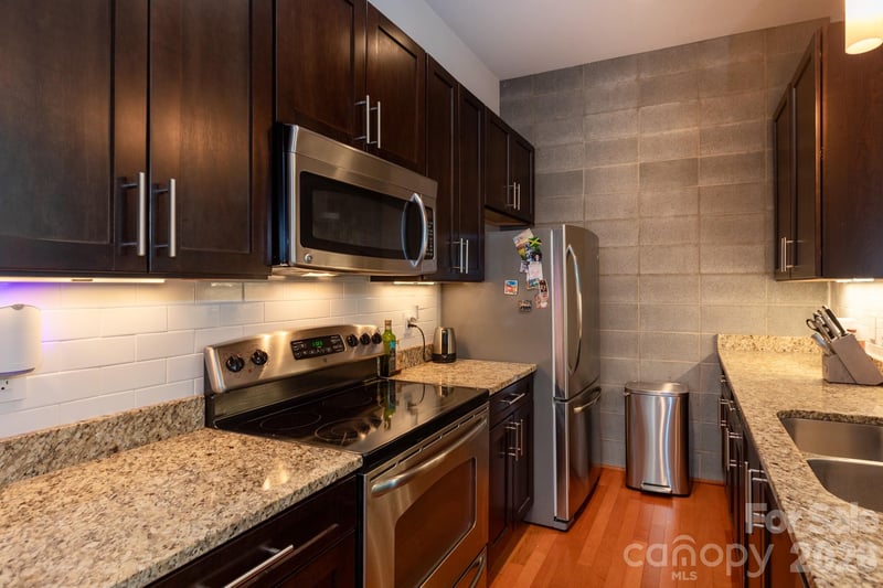2116 Mcclintock Rd #122, Charlotte, NC 28205