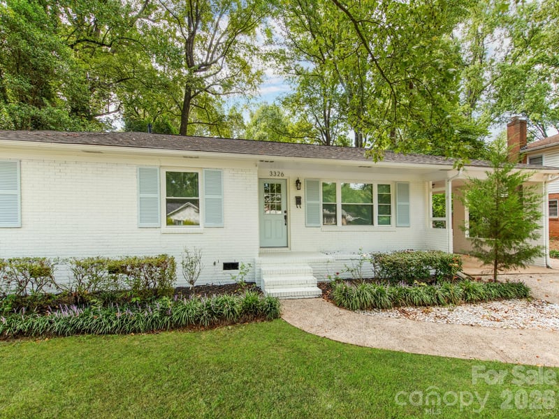 3326 Bonneville Dr, Charlotte, NC 28205