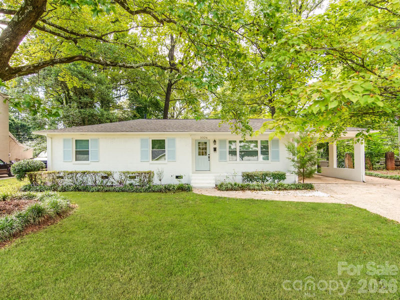 3326 Bonneville Dr, Charlotte, NC 28205
