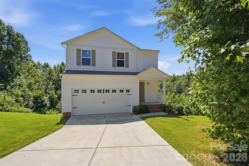 181 Four Andrews Dr, Harmony, NC 28634