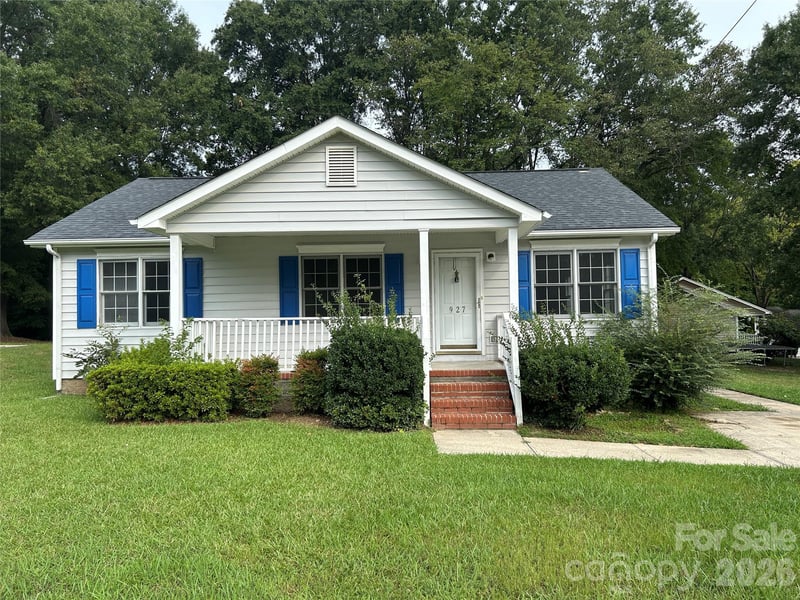 927 Floyd Ln, Gastonia, NC 28052