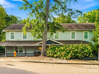 141 Courtland Ave #2, Asheville, NC 28801