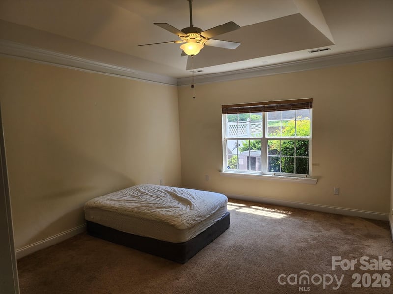3225 Abbey Walk Ln, Matthews, NC 28105