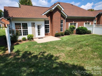 3225 Abbey Walk Ln, Matthews, NC 28105