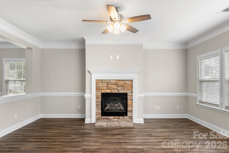 4243 Everest Dr, Gastonia, NC 28054
