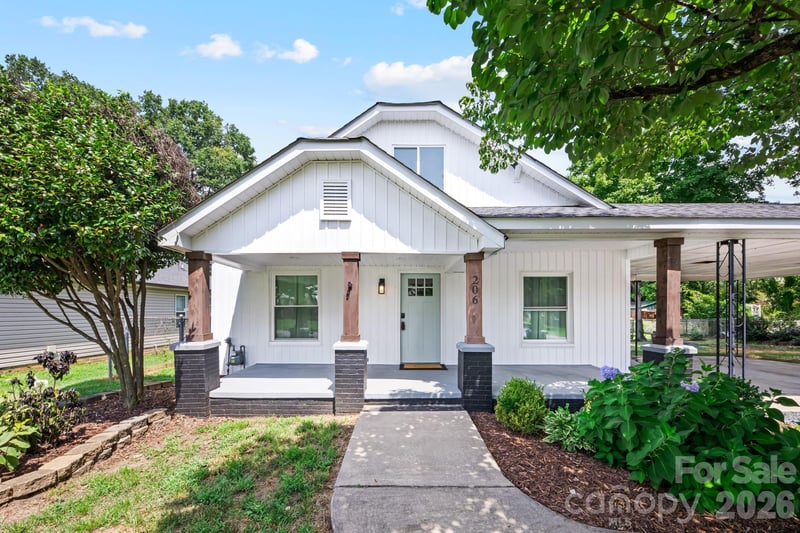 206 Bethpage Rd, Kannapolis, NC 28081