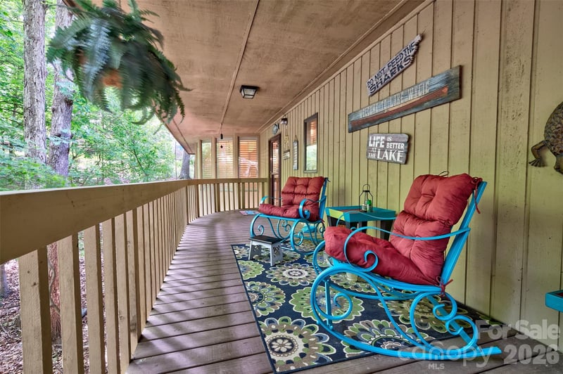 9 Cove Rd, Lake Wylie, SC 29710