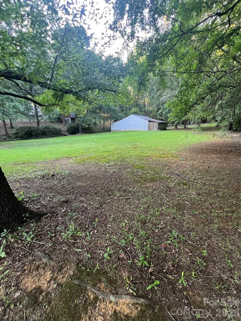 319 Settlement Dr, Midland, NC 28107