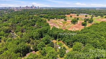 2431 Arnold Dr, Charlotte, NC 28205