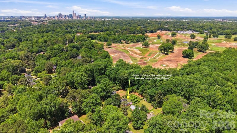 2431 Arnold Dr, Charlotte, NC 28205