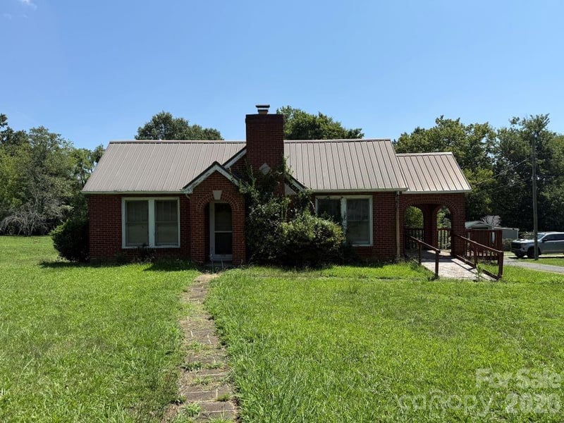 1710 Stokes Ferry Rd, Salisbury, NC 28144