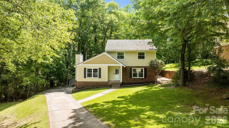 6713 William Harry Ct, Charlotte, NC 28211