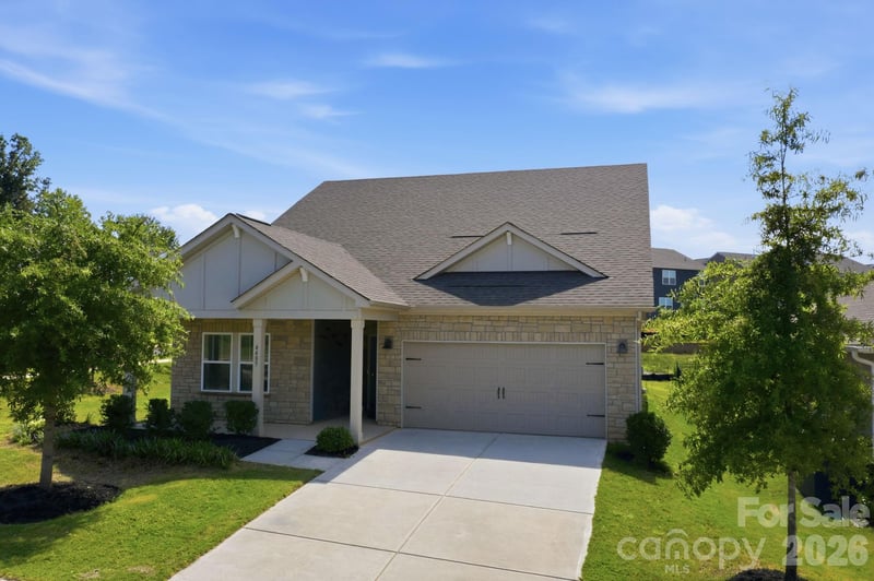 4405 Duplin Dr, Charlotte, NC 28214