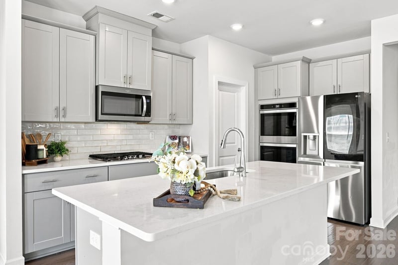 4405 Duplin Dr, Charlotte, NC 28214