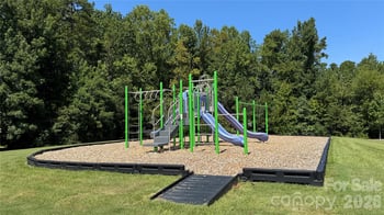 2082 Feldspar Dr, Davidson, NC 28036