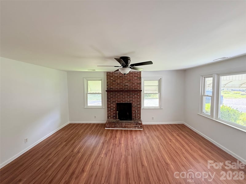 213 Jewel St, Chester, SC 29706